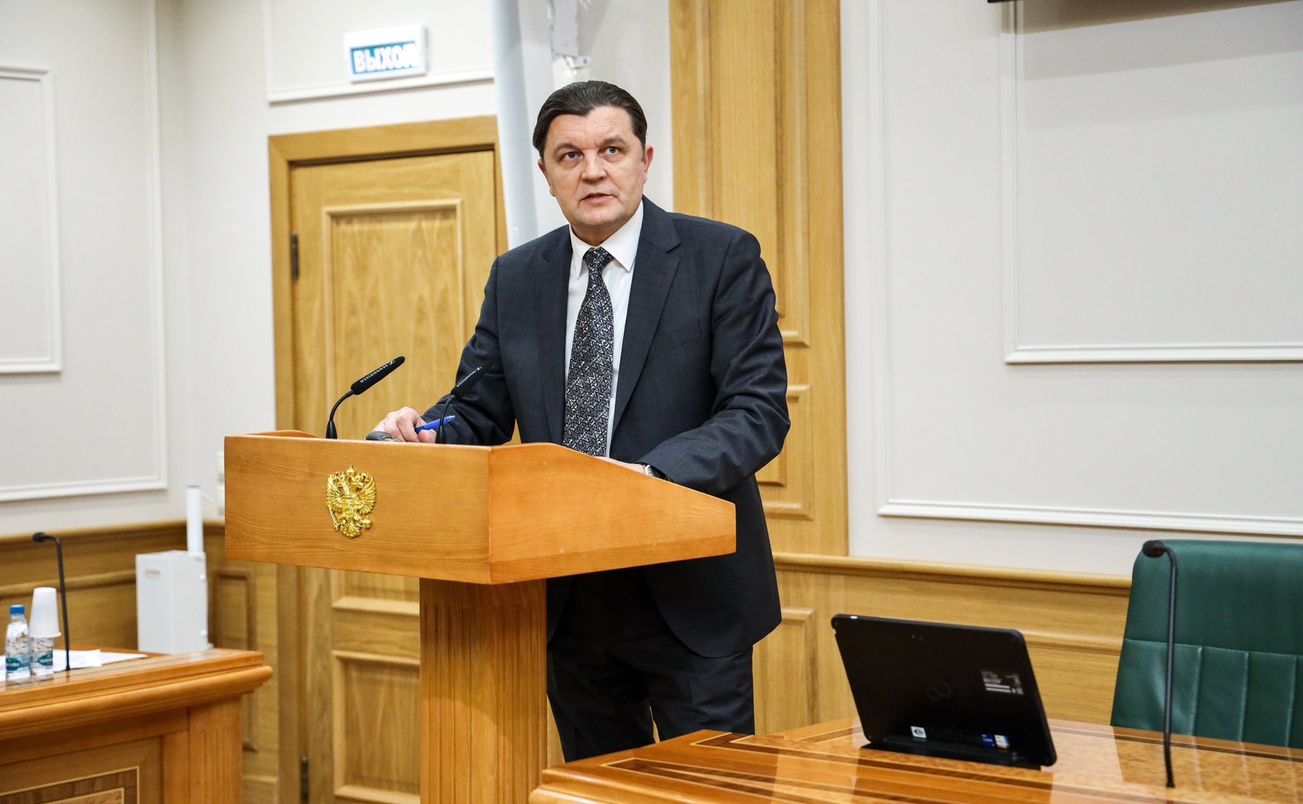 Круглый стол на тему «Совершенствование уголовно-процессуального законодательства в части сокращения сроков применения меры пресечения в виде заключения под стражу, в том числе в связи с длительностью сроков производства судебных экспертиз»