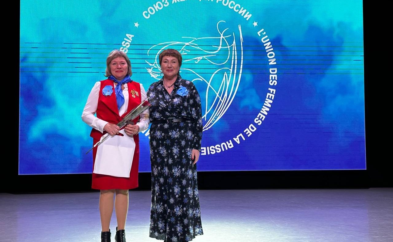 Елена Перминова в рамках региональной недели приняла участие в традиционном Губернском собрании, посвященном Международному дню сельских женщин