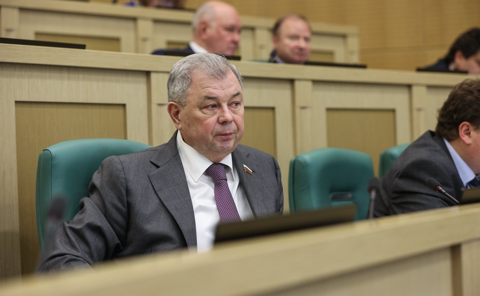 Анатолий Артамонов