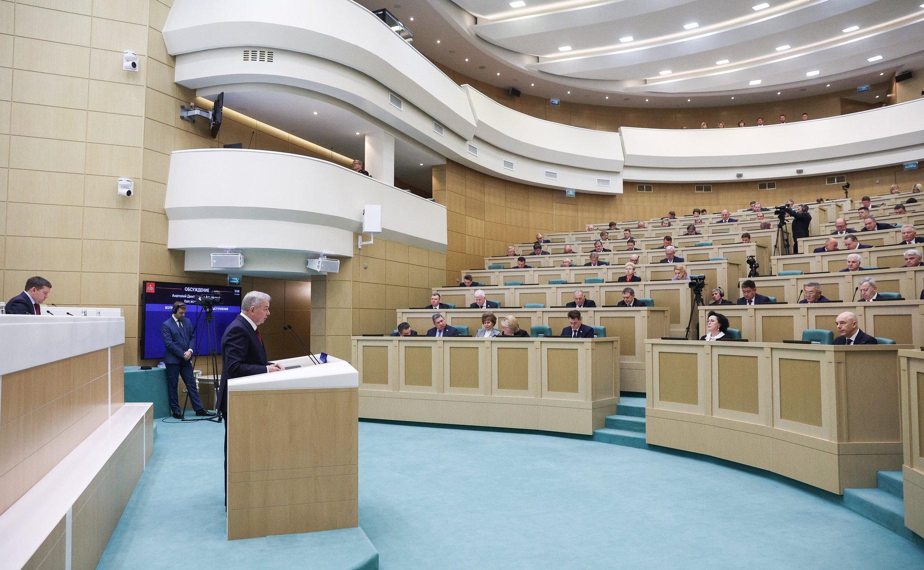 Анатолий Артамонов