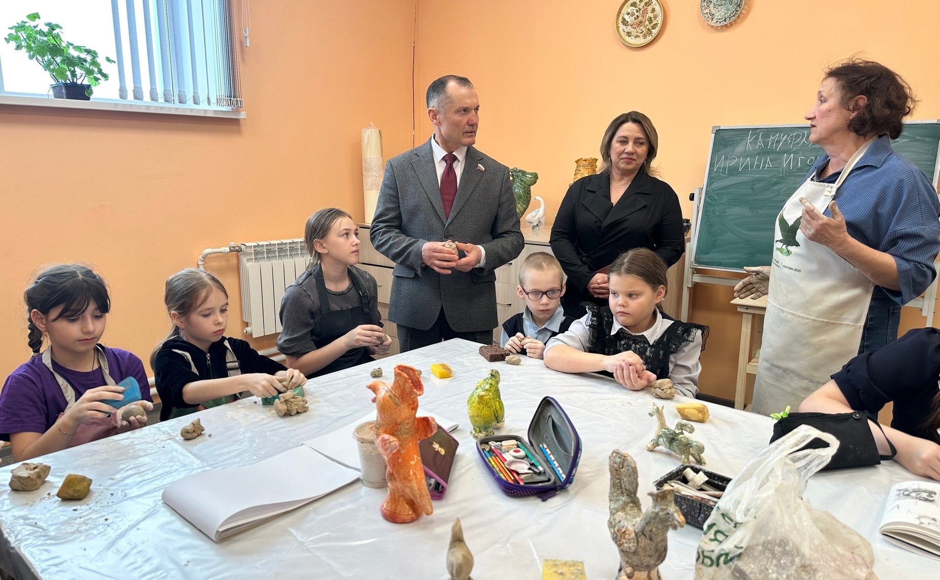 Игорь Мурог посетил новую детскую школу искусств в Рязанской области