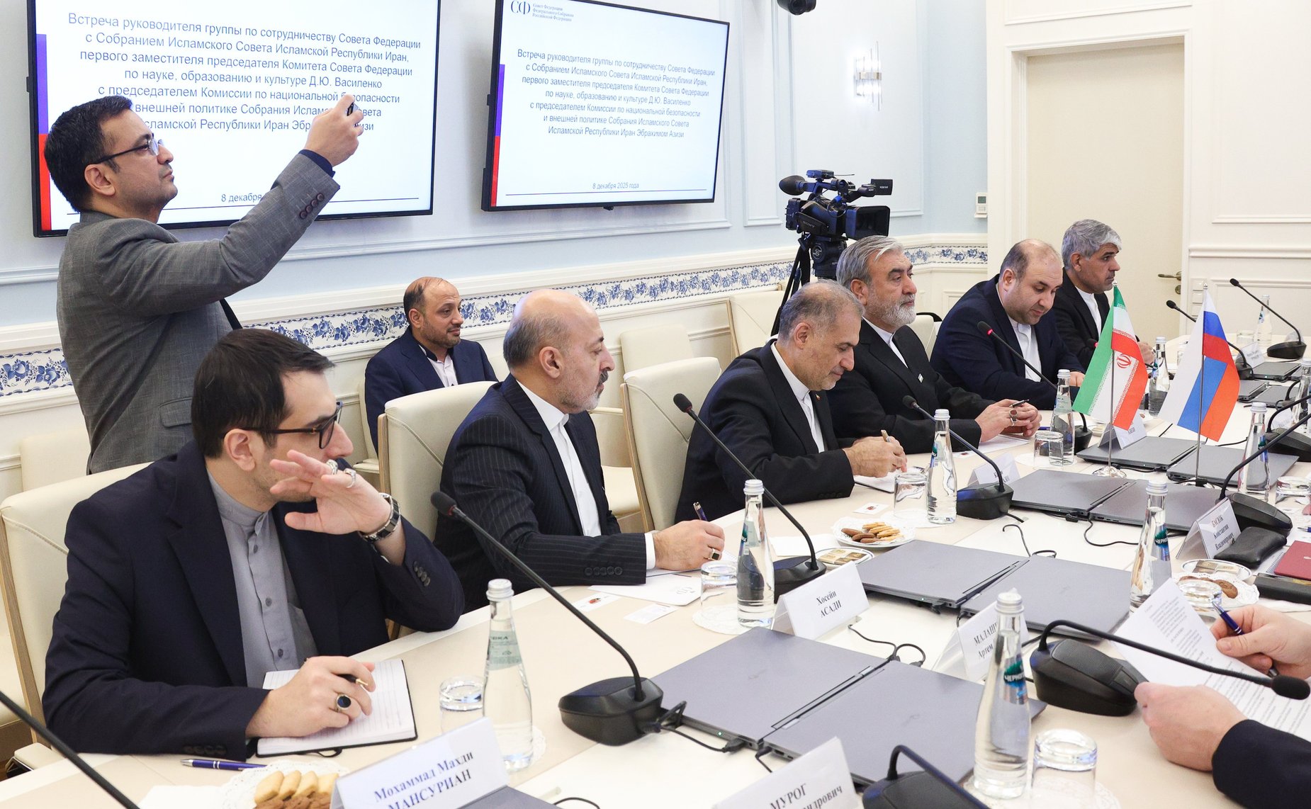 Встреча первого заместителя председателя Комитета СФ по науке, образованию и культуре Дмитрия Василенко с председателем Комиссии по национальной безопасности и внешней политике Собрания Исламского Совета Исламской Республики Иран Эбрахимом Азизи