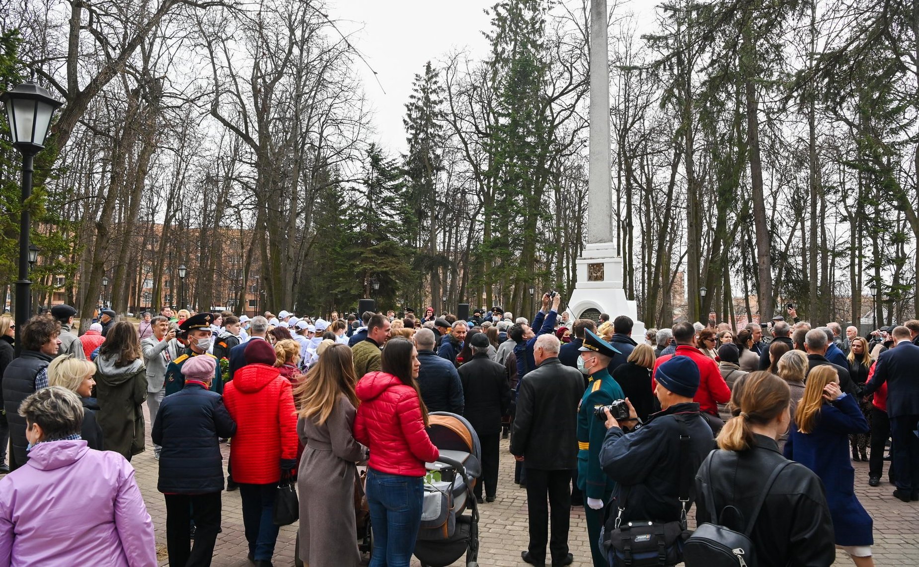 В Калуге сенатор Анатолий Артамонов принял участие в мероприятиях, посвященных 60-летию полета в космос Ю.А. Гагарина