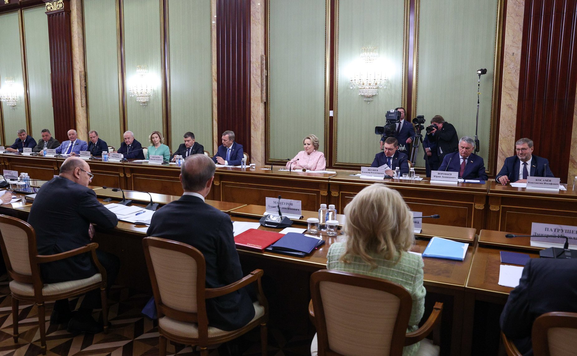 Встреча Председателя Правительства РФ Михаила Мишустина с членами Совета палаты
