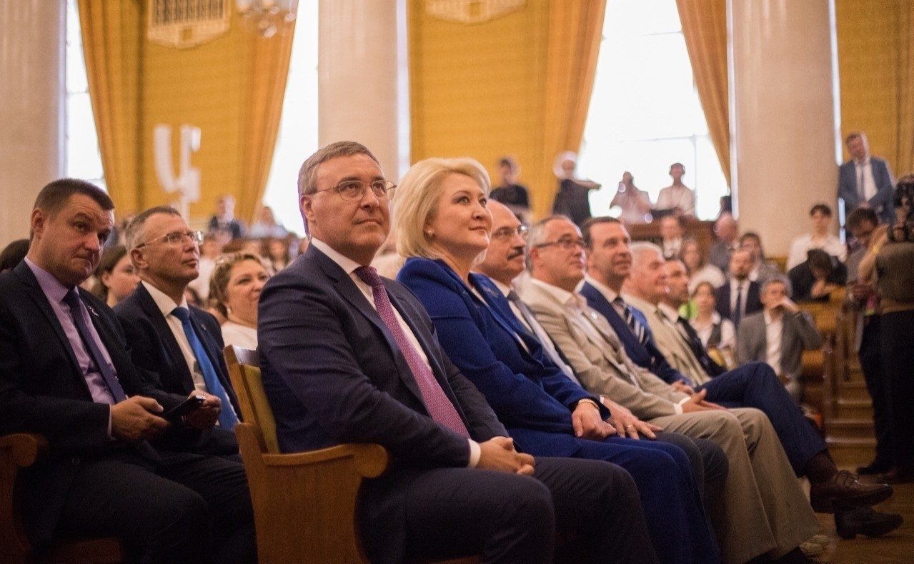 Лилия Гумерова приняла участие в торжественной церемонии посвящения в студенты первокурсников МГУ имени М. В. Ломоносова