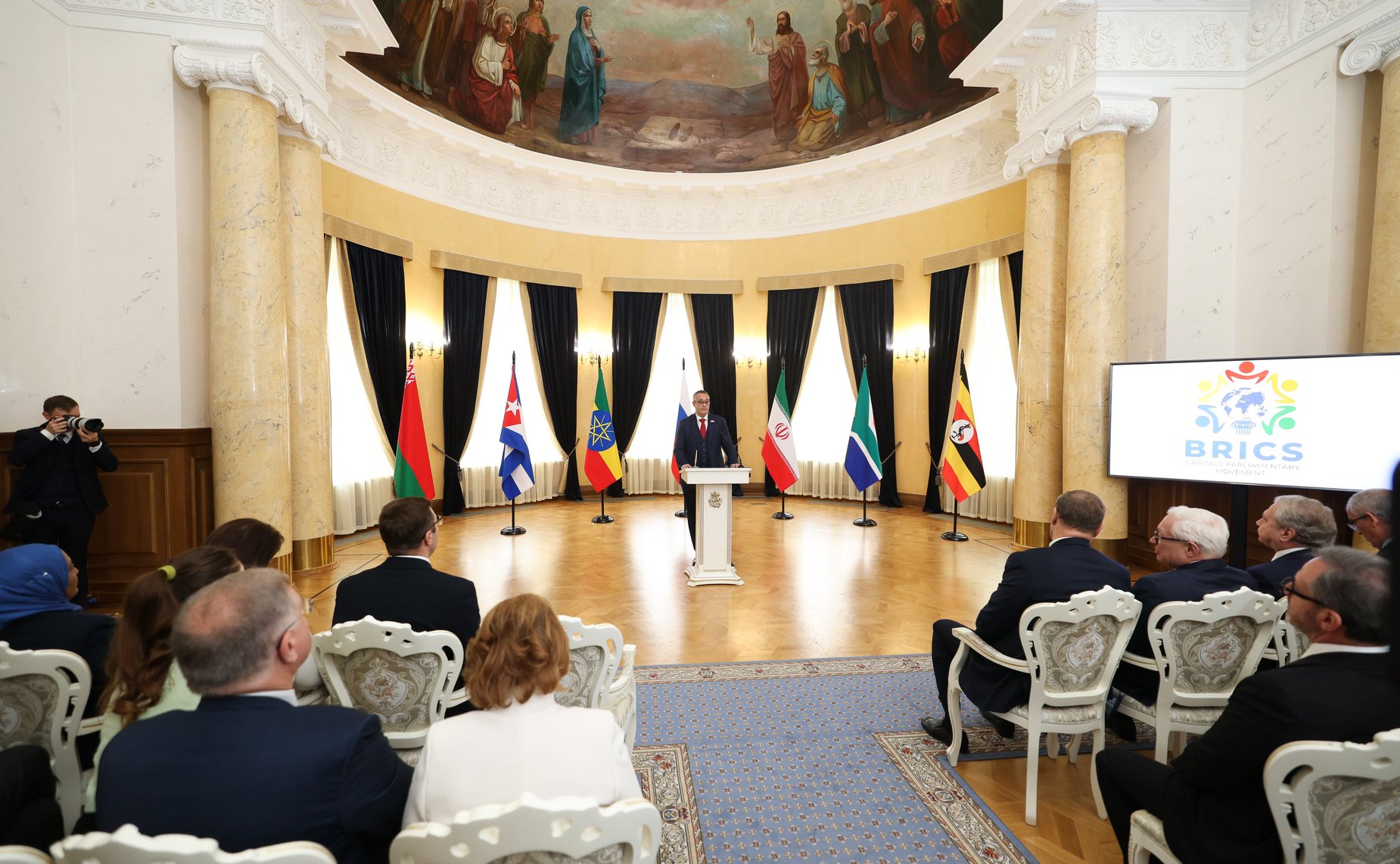 Церемония визирования заявления участников Парламентского движения столиц стран БРИКС