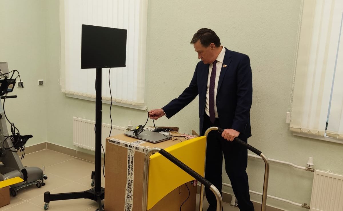 Сергей Рябухин посетил Ульяновский областной социально-реабилитационный центр им. Е.М. Чучкалова, где в ближайшее время намечено открытие профилактория для оказания медицинских услуг участникам СВО