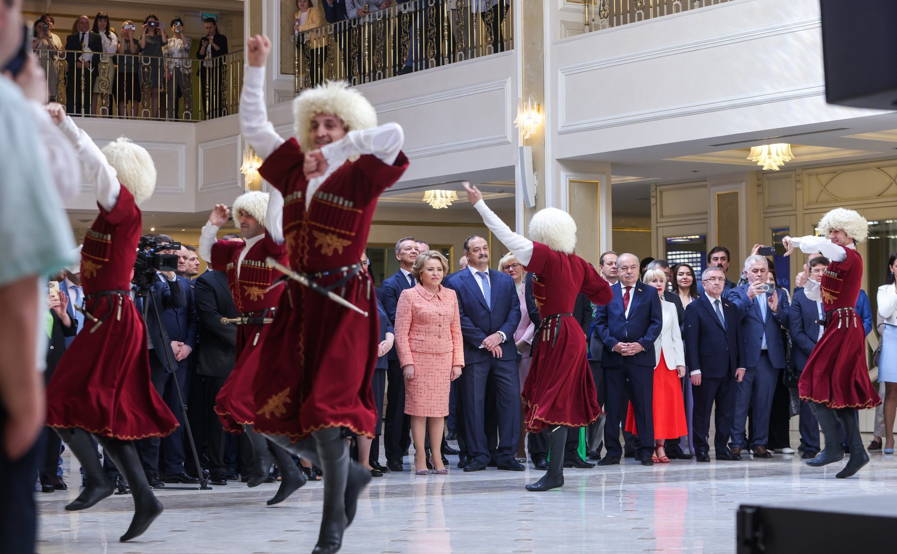 7 июня 2023 года. Торжественное открытие выставки, посвященной жизни и творчеству Р.Г. Гамзатова