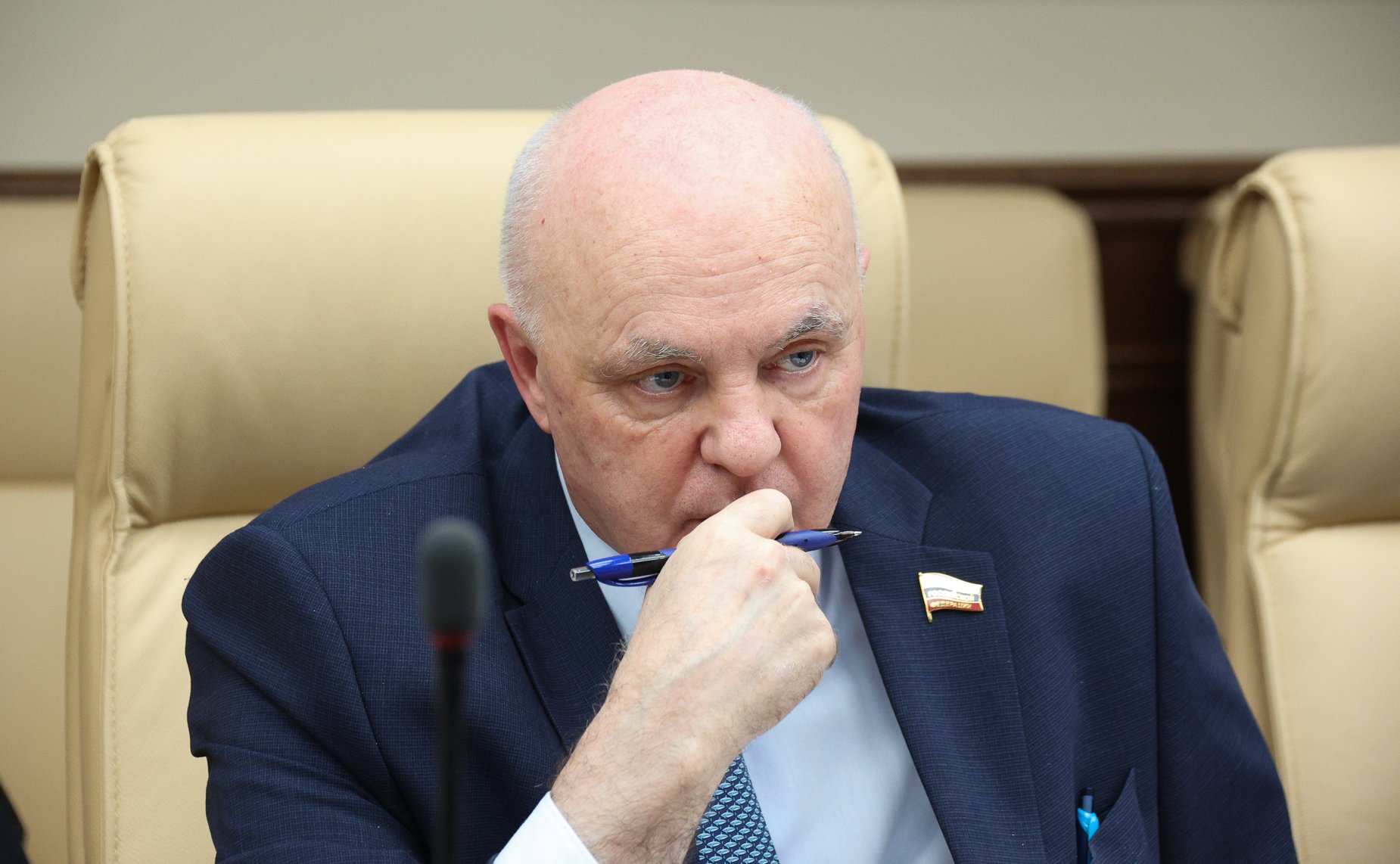 Андрей Шохин