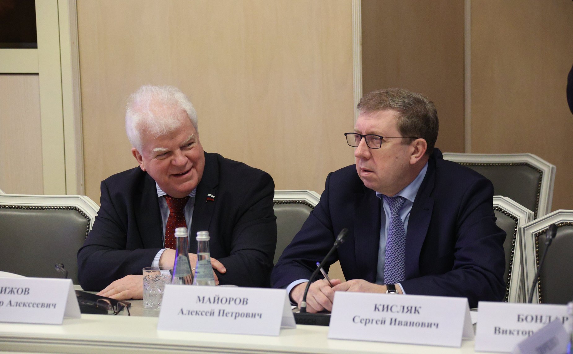 Заседание парламентской комиссии по расследованию обстоятельств, связанных с созданием американскими специалистами биологических лабораторий на территории Украины