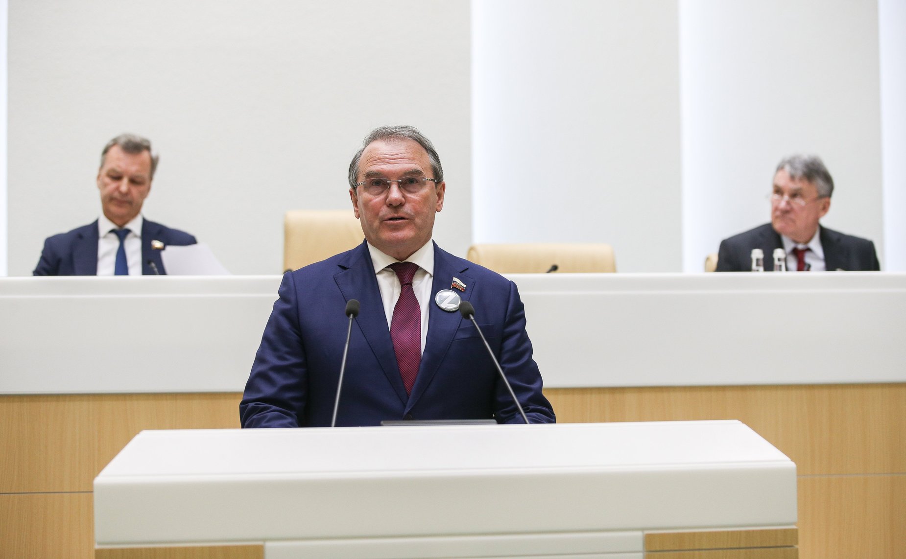 Игорь Морозов