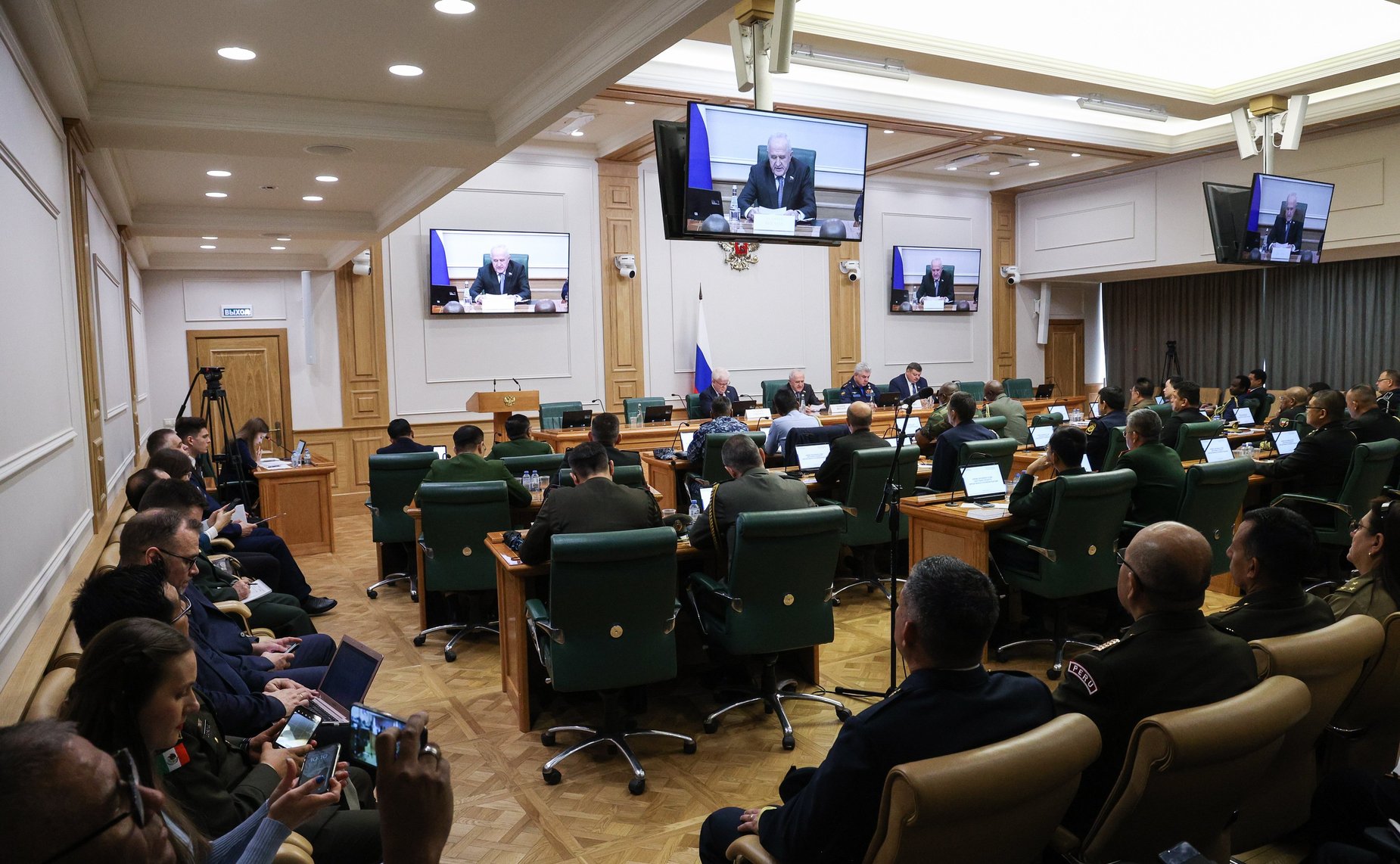 Брифинг для военных атташе иностранных государств, аккредитованных в Российской Федерации