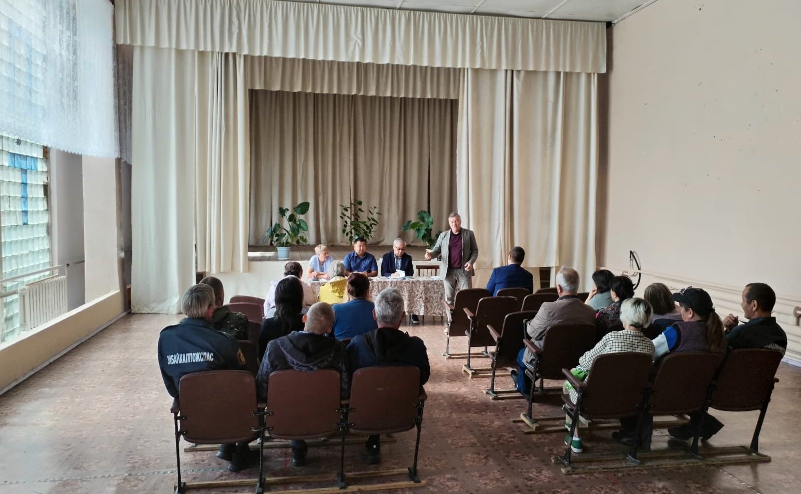 Баир Жамсуев и Сергей Михайлов посетили села Нарасун и Акша