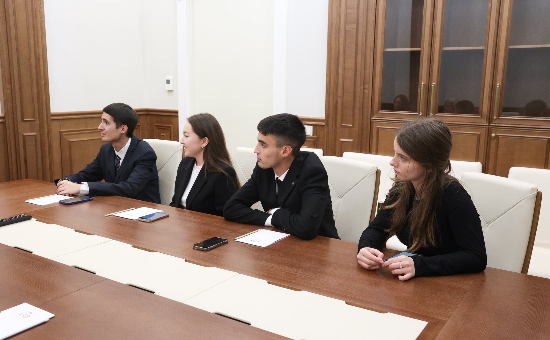 Встреча с победителями Республиканского проекта «Атмосфера — 2025»