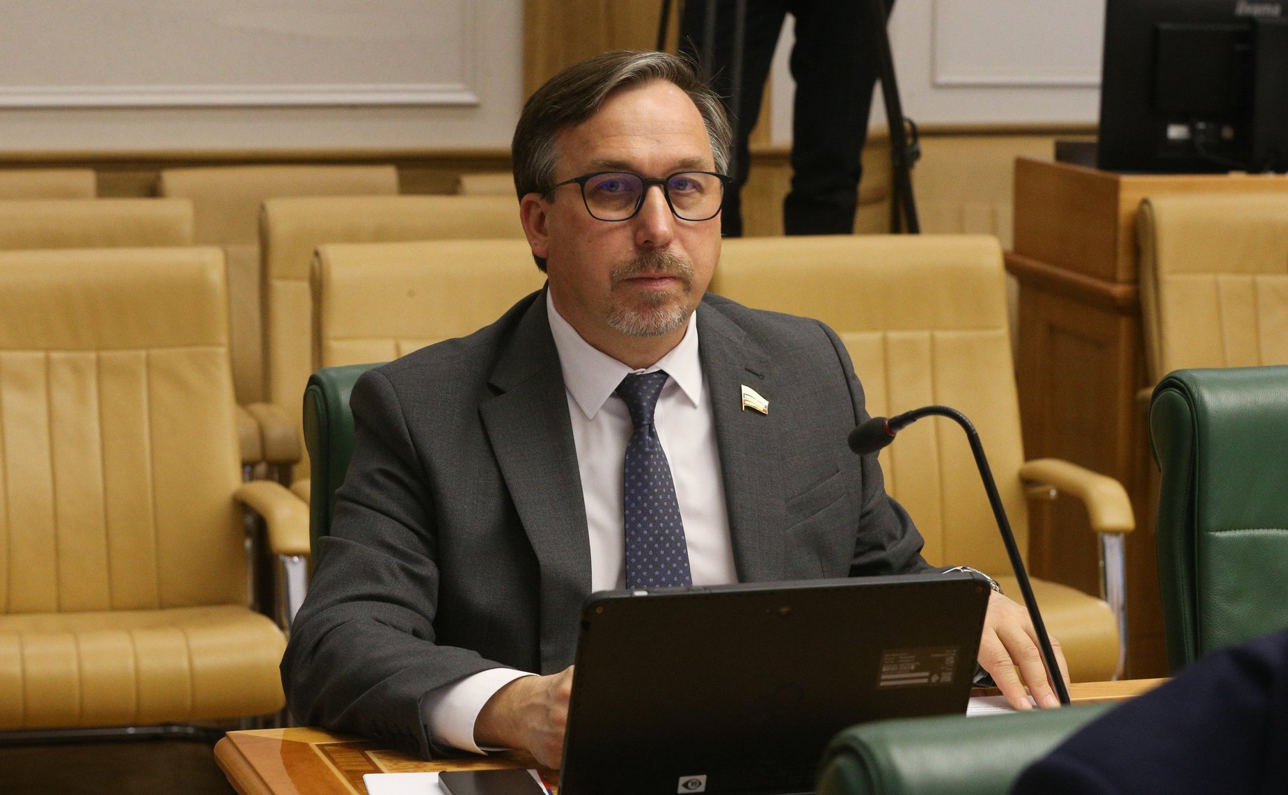 Александр Гусаковский