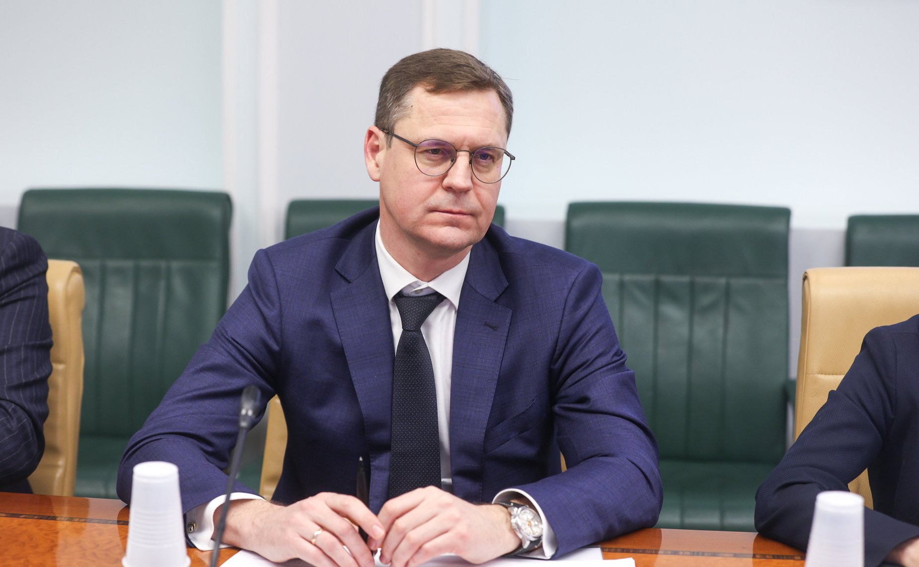 Совещание Комитета Совета Федерации по экономической политике на тему «Вопросы поставок отечественной авиационной техники для российских авиаперевозчиков»