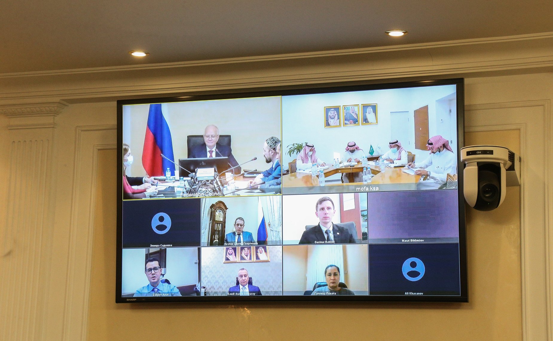 Встреча заместителя председателя Комитета СФ по международным делам Фарита Мухаметшина с делегацией Королевства Саудовской Аравии во главе с Заместителем Министра иностранных дел Королевства