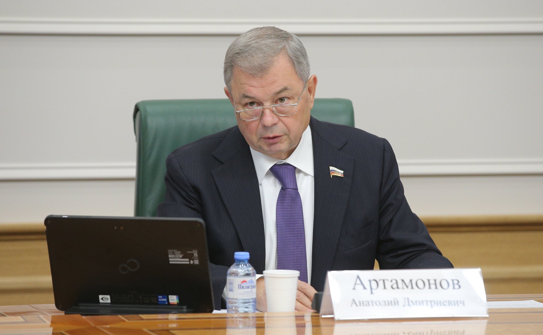 Анатолий Артамонов