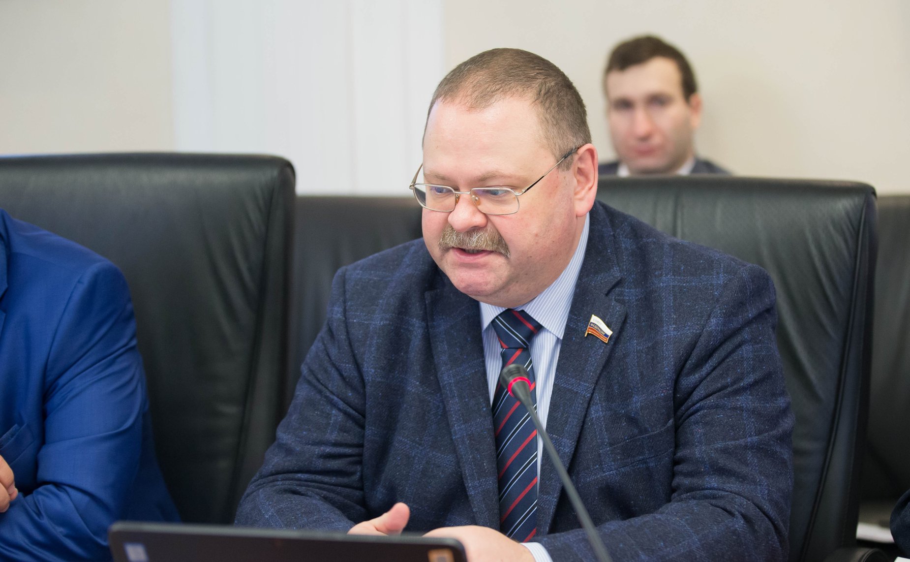 Олег Мельниченко