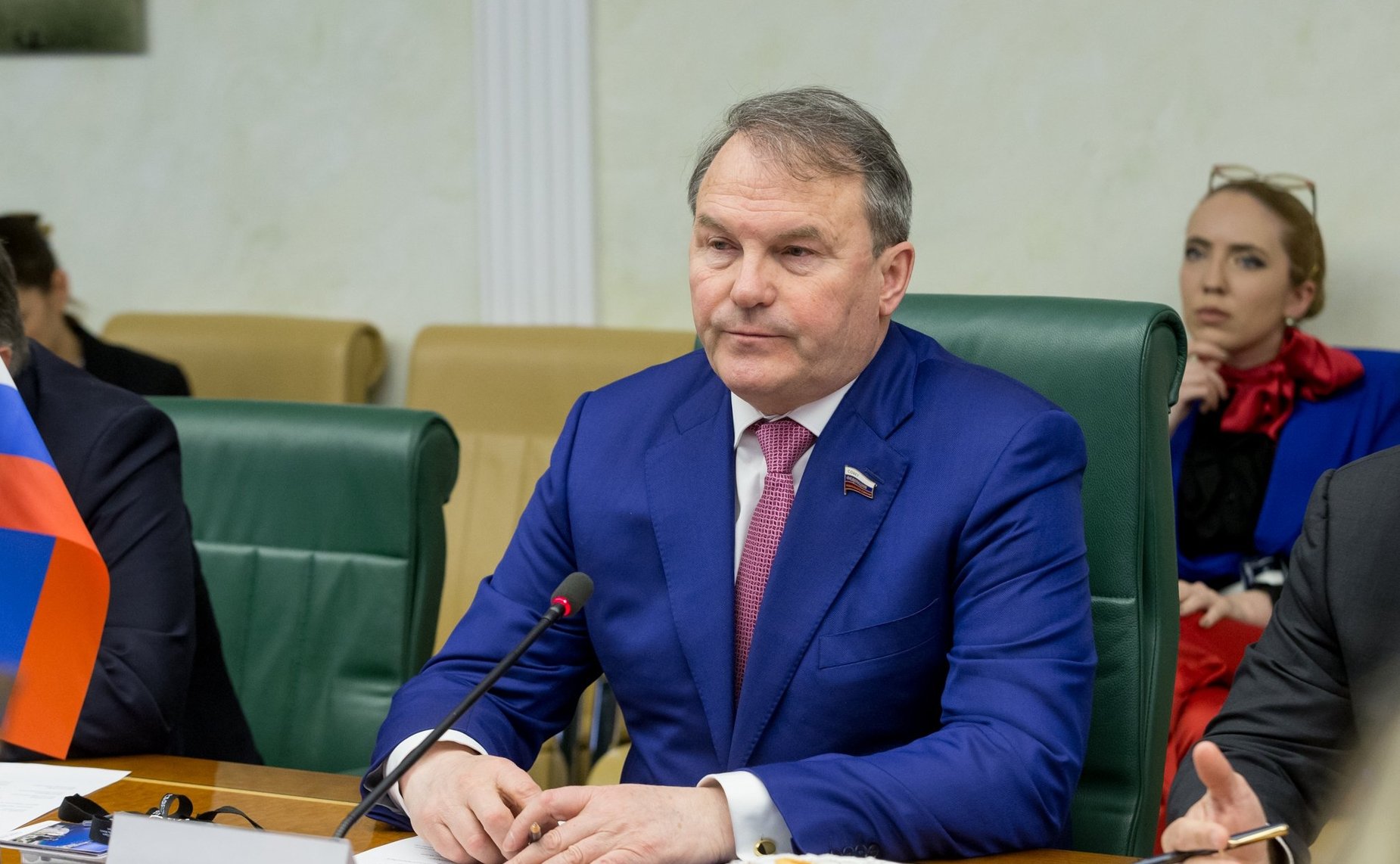 Игорь Морозов