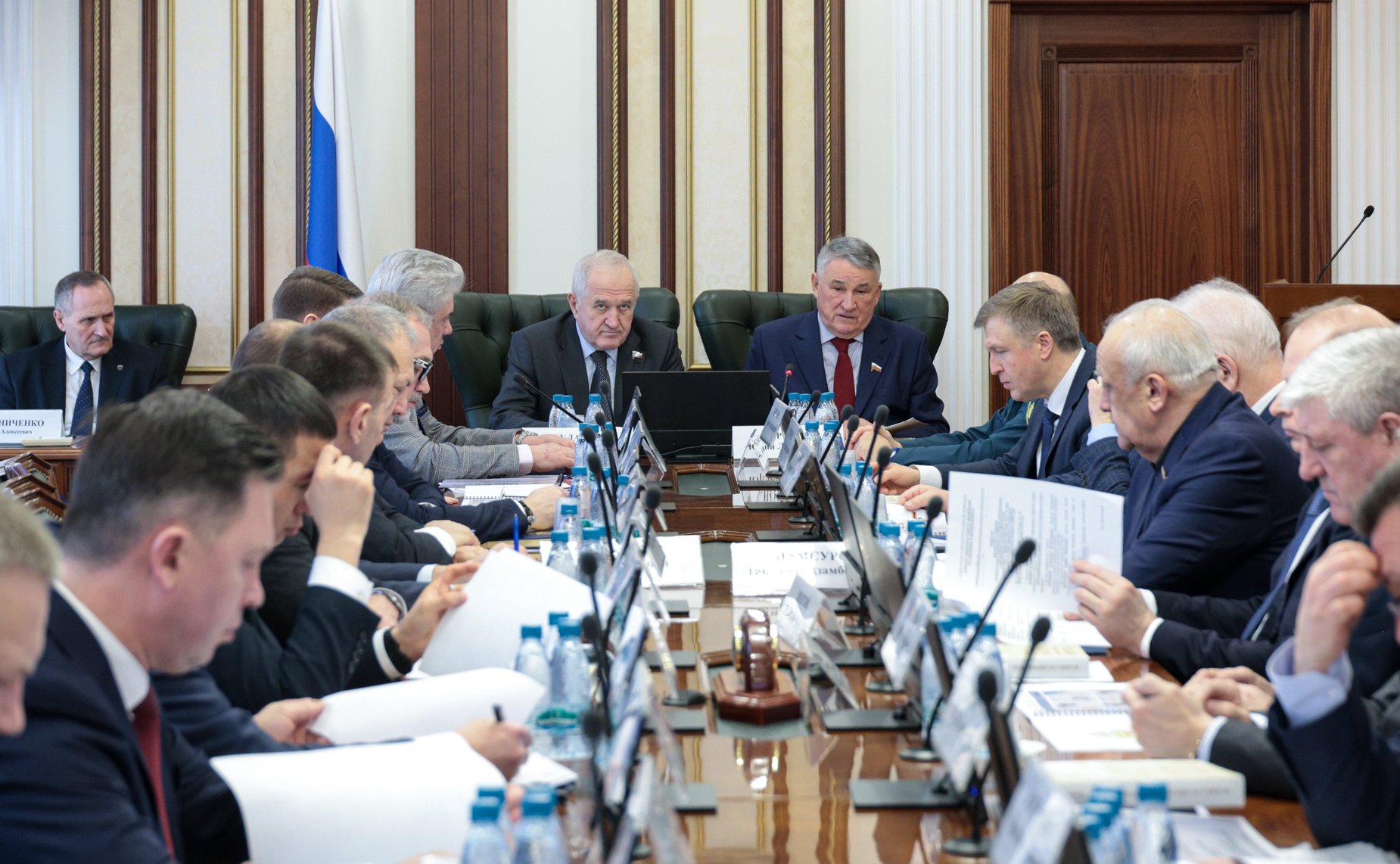 Расширенное заседание Комитета СФ по обороне и безопасности «О подготовке к «правительственному часу» с МЧС России «О мерах по предотвращению и ликвидации паводков и природных пожаров в 2026 году»