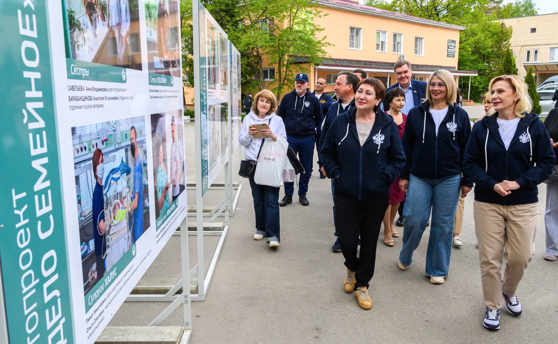 В Калужской области сенаторы РФ посетили ГБУЗ КО «Калужская областная клиническая больница»