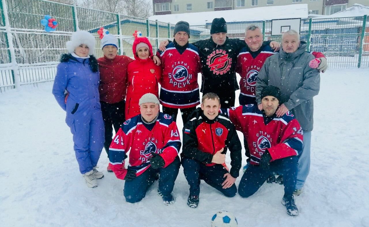 Андрей Хапочкин принял участие в торжественном открытии спортивной площадки возле детско-юношеской школы самбо и дзюдо в Южно-Сахалинске