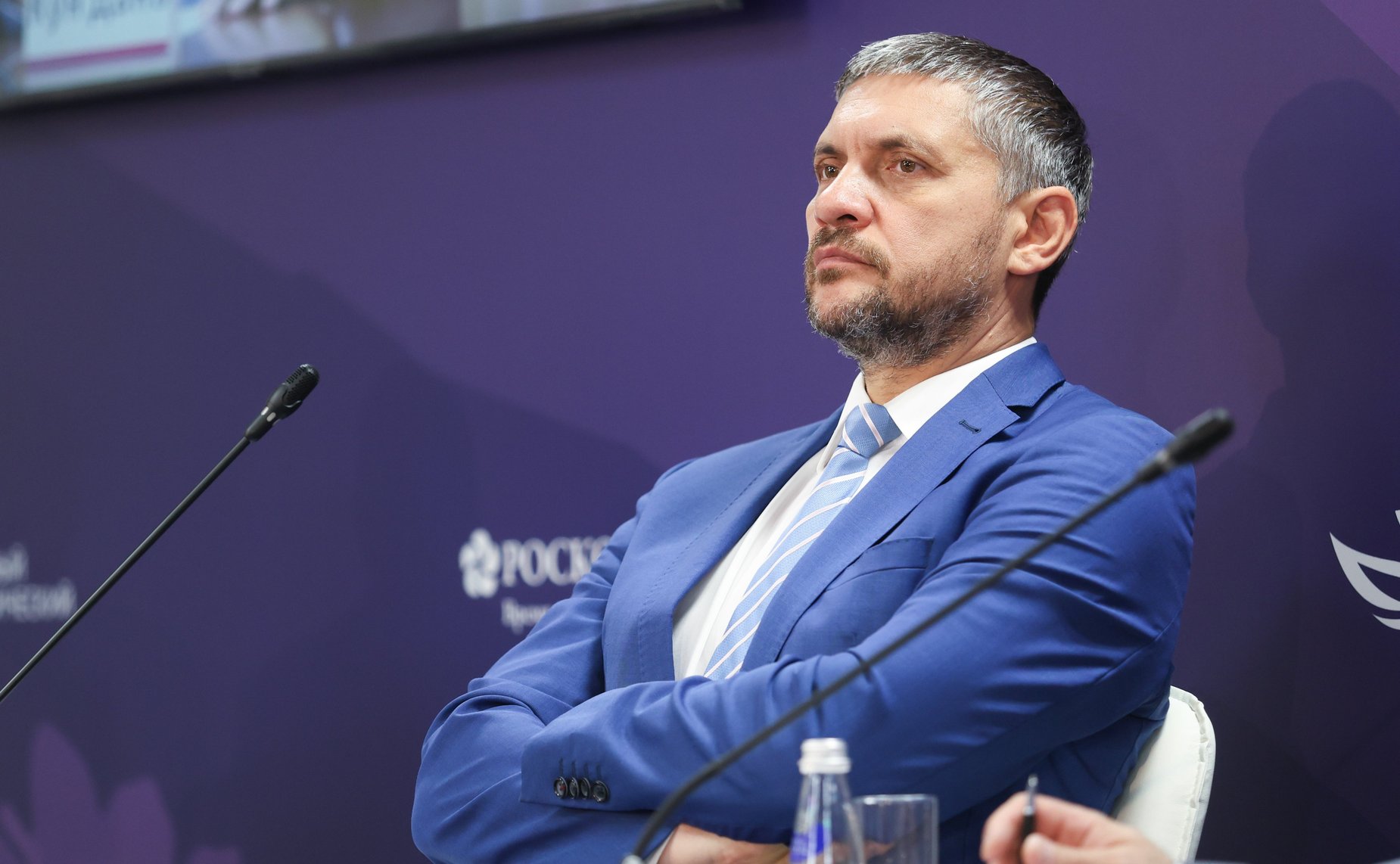 Иван Абрамов принял участие в сессии «Больше инвестиций, экспорта и грузов: как должны работать международные территории опережающего развития?» в рамках Восточного экономического форума (ВЭФ) (фото Фонд Росконгресс)
