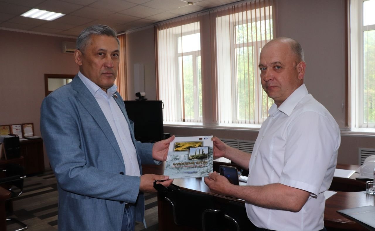 Юрий Валяев посетил с рабочей поездкой Облученский и Ленинский районы Еврейской автономной области