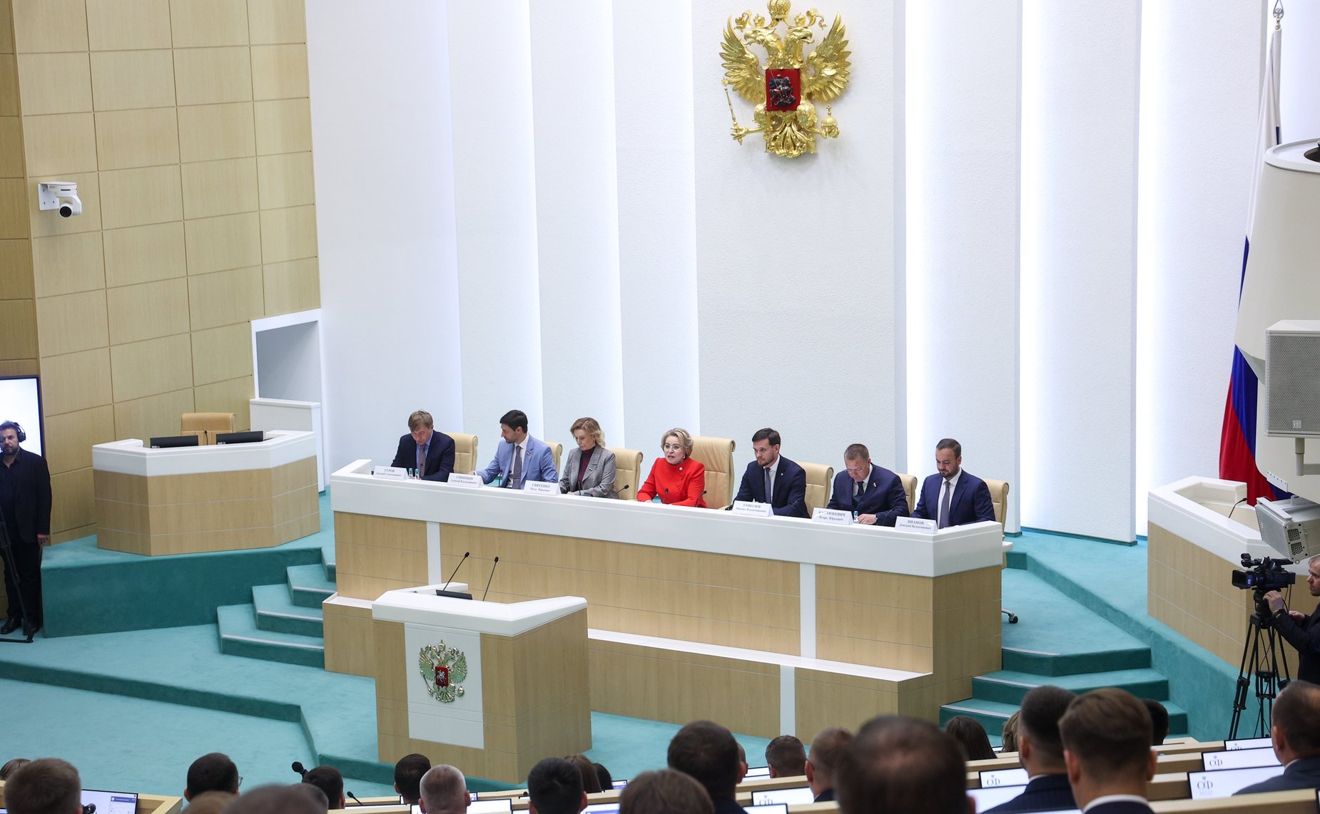 Заседание Палаты молодых законодателей при Совете Федерации