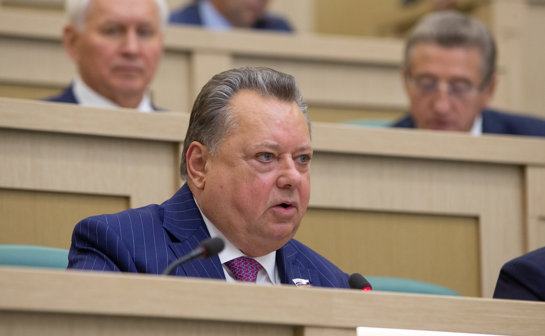 Б. Невзоров