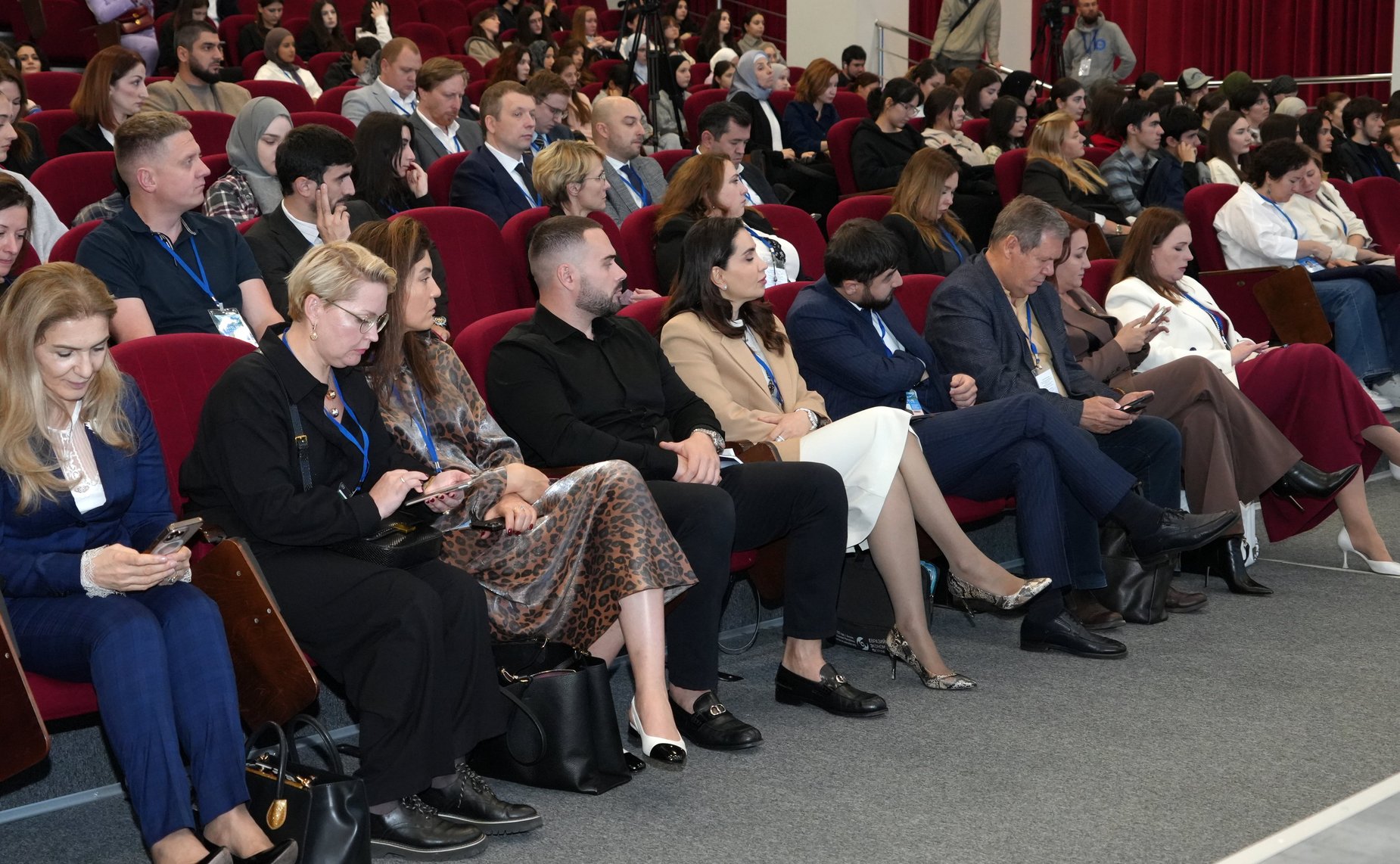 Пленарное заседание международного туристского форума Travel HUB «Содружество»