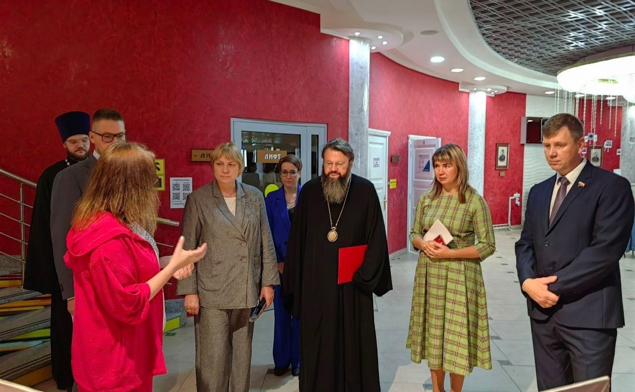 Руслан Смашнев и Артем Малащенков приняли участие в августовском Педагогическом совещании в Смоленской области