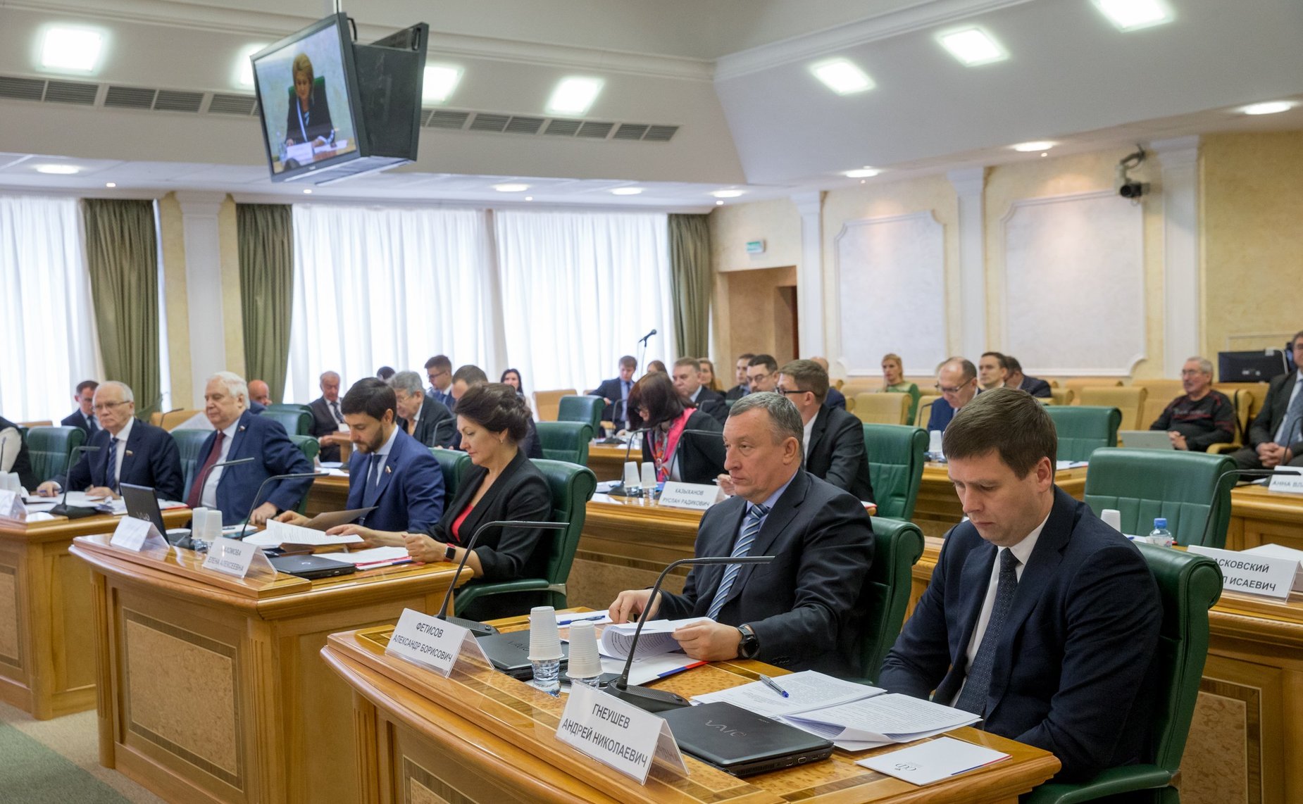 «Круглый стол» Комитета СФ по науке, образованию и культуре