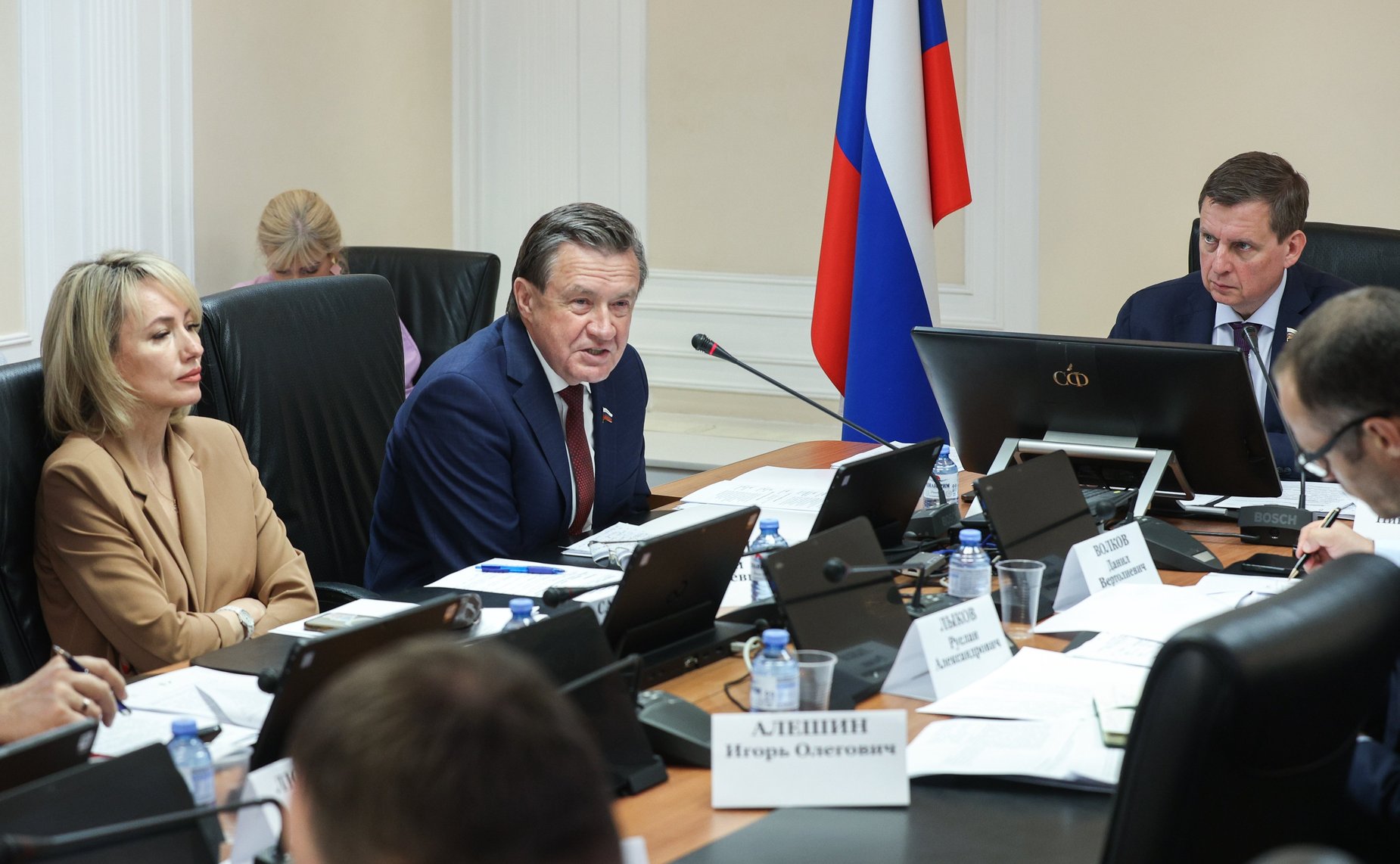 Круглый стол Комитета Совета Федерации по бюджету и финансовым рынкам