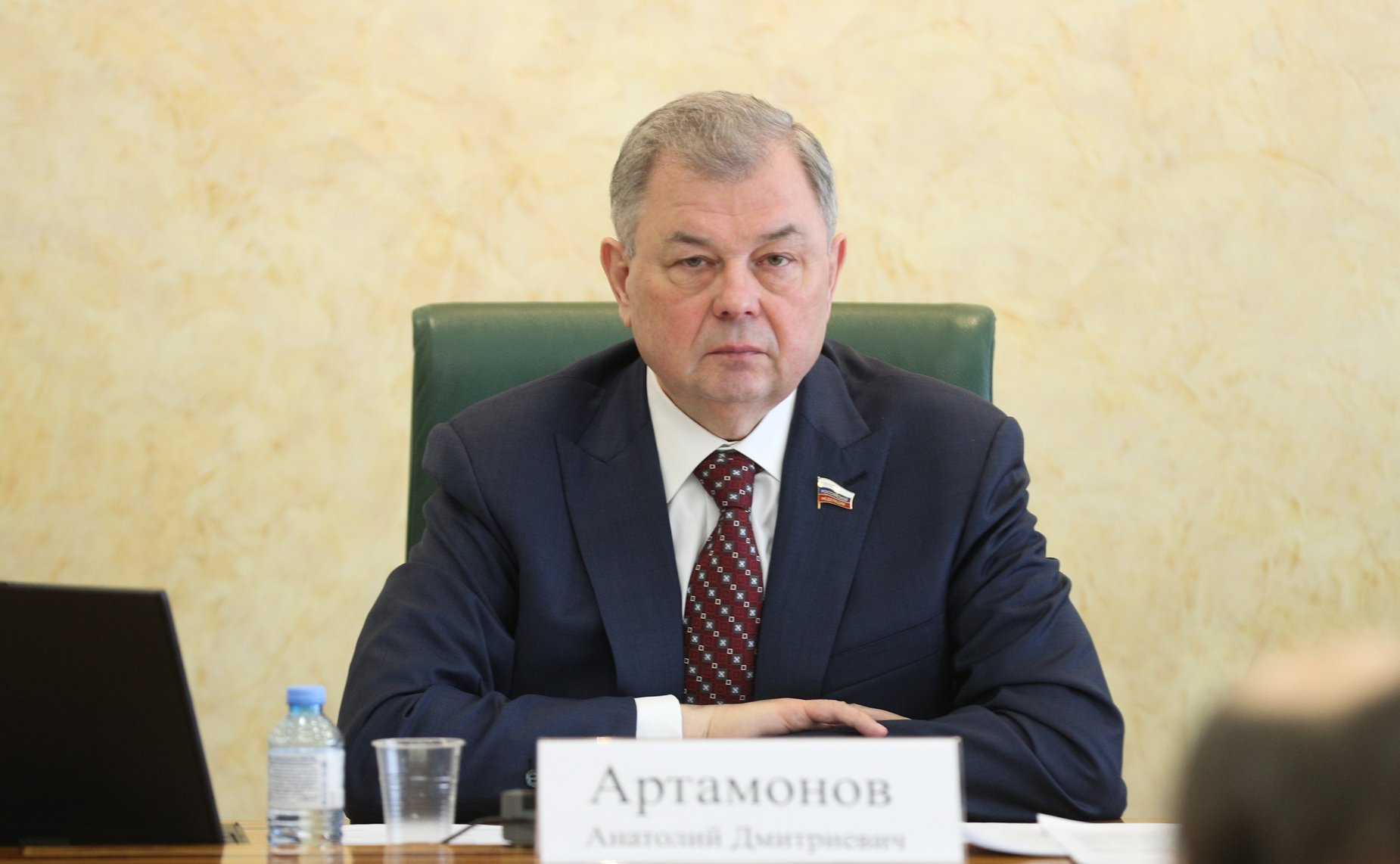 Анатолий Артамонов