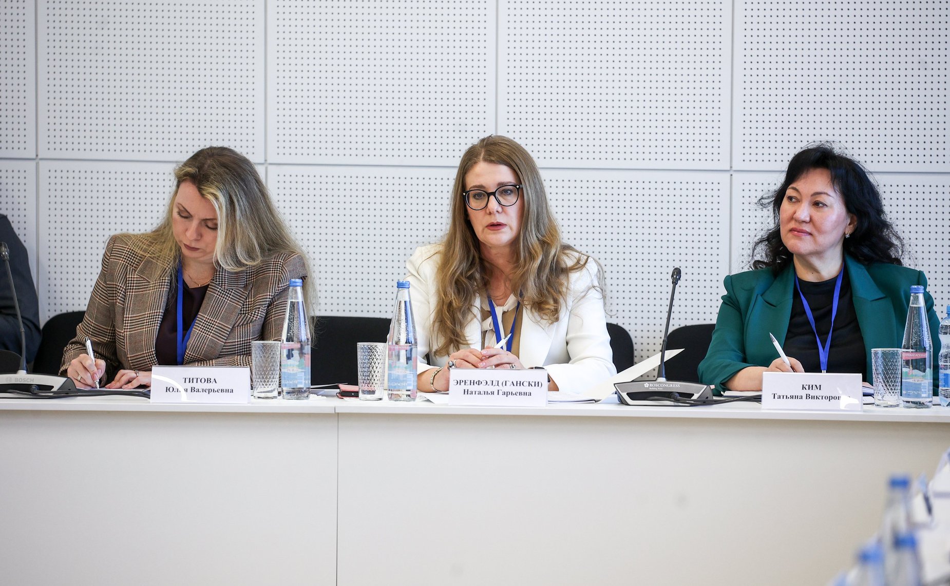 X Парламентский форум «Историко-культурное наследие России». Секция 3 «Сохранение и продвижение культурных и духовных ценностей Российской Федерации в контексте глобальных вызовов»