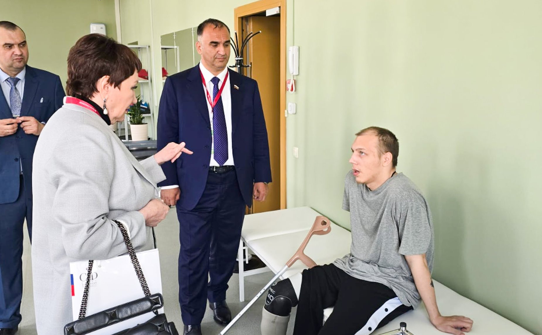 Елена Перминова и Мохмад Ахмадов посетили филиал Центра инновационных технологий в ортопедии (ЦИТО) в Санкт-Петербурге