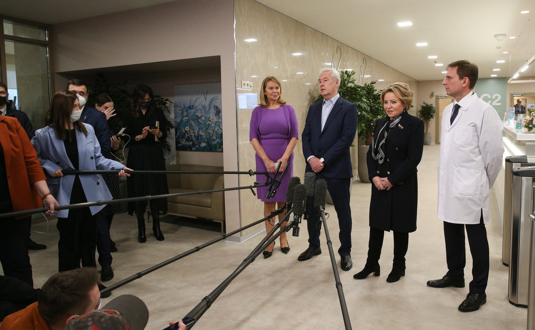 Председатель Совета Федерации Валентина Матвиенко приняла участие в открытии многофункционального медицинского центра в Москве