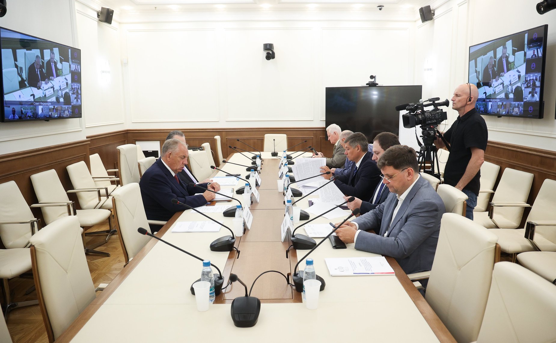 Совещание Комитета Совета Федерации по аграрно-продовольственной политике и природопользованию на тему «О ходе строительства судов рыбопромыслового флота в рамках первого и второго этапов предоставления инвестиционных квот добычи водных биоресурсов»
