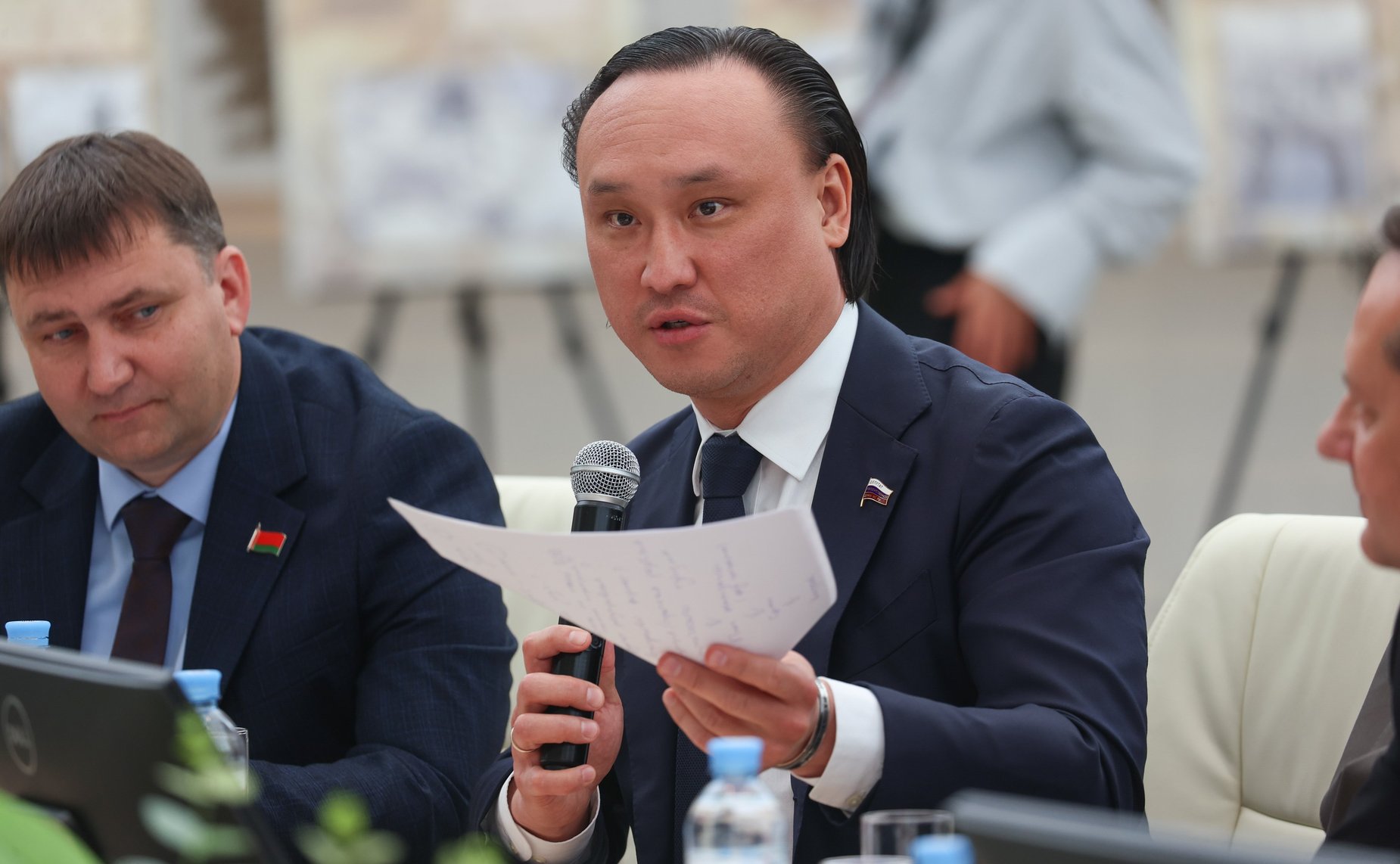 Заседание круглого стола на тему «Патриотический туризм и сотрудничество государств СНГ в сохранении памяти и воспитании будущих поколений»