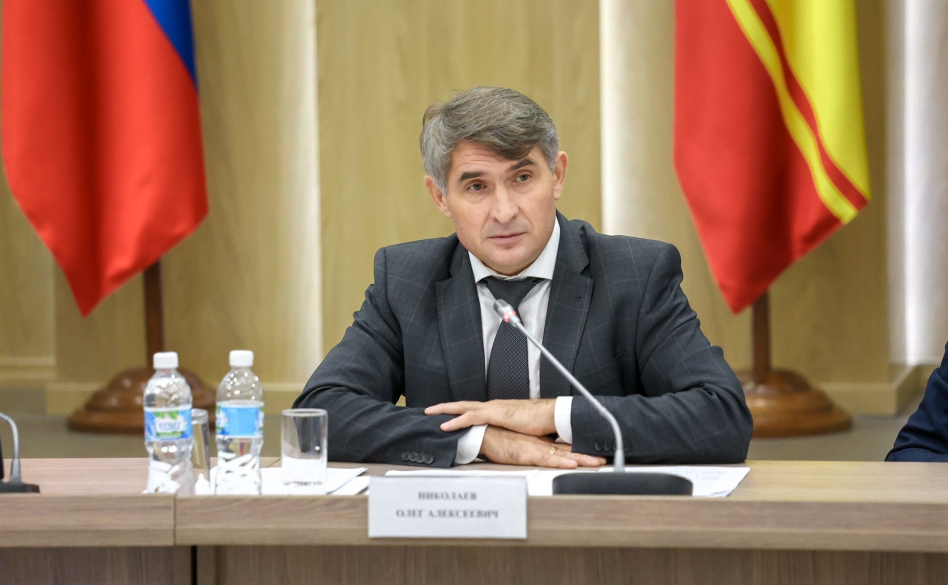 Олег Николаев