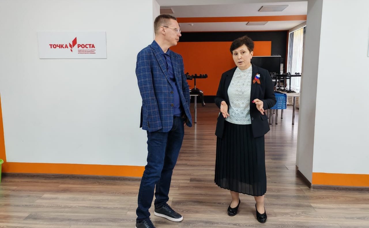 Виталий Назаренко в ходе работы в регионе посвятил рабочий день решению проблемных вопросов поселка Верхний Фиагдон Алагирского района Республики