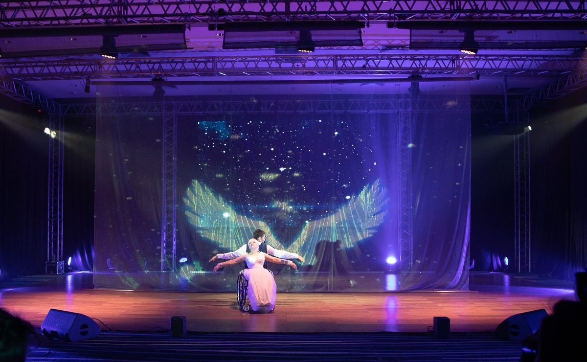 Маргарита Павлова и Дина Оюн приняли участие в социально-культурном проекте, направленном на поддержку девушек с ограниченными возможностями здоровья