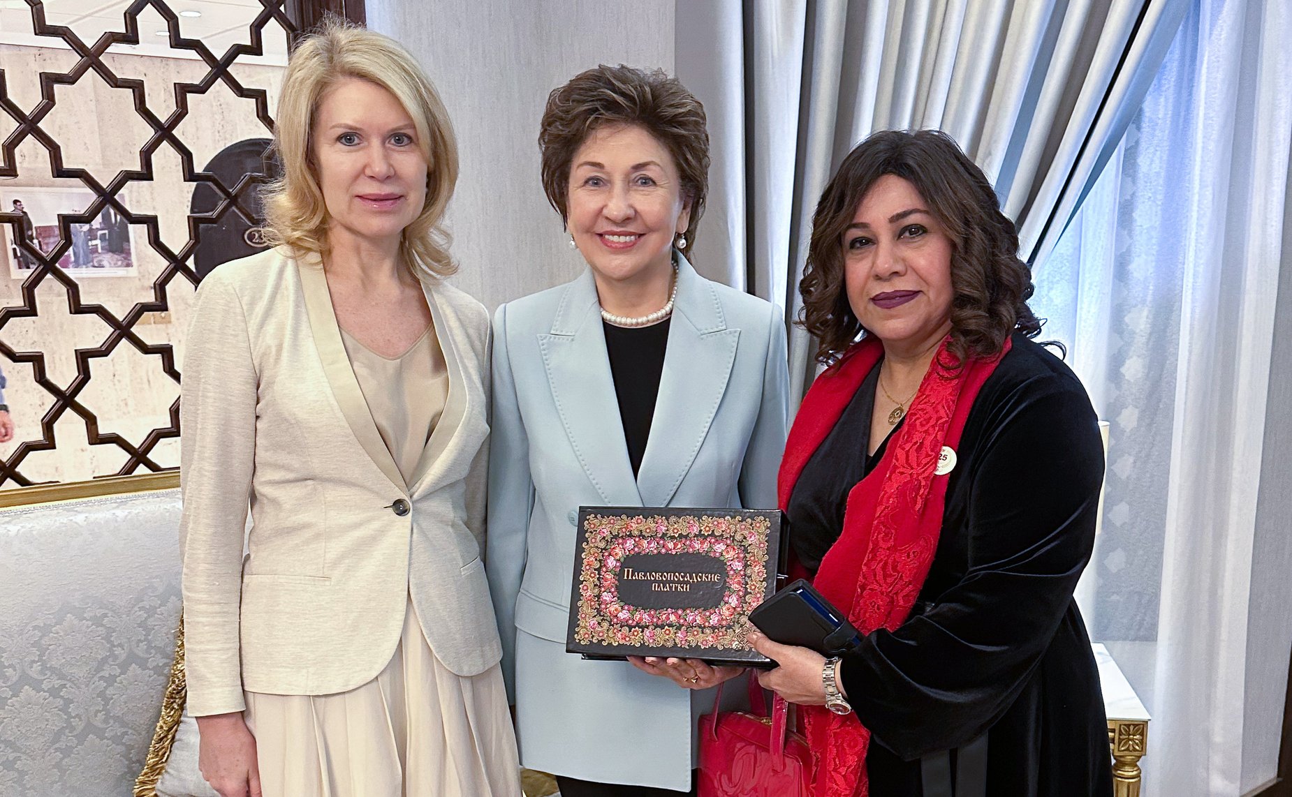 На полях Международного женского экономического форума в Бахрейне Галина Карелова провела ряд двусторонних встреч