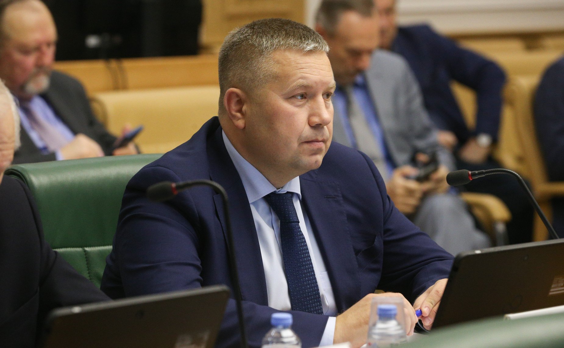 Денис Гусев