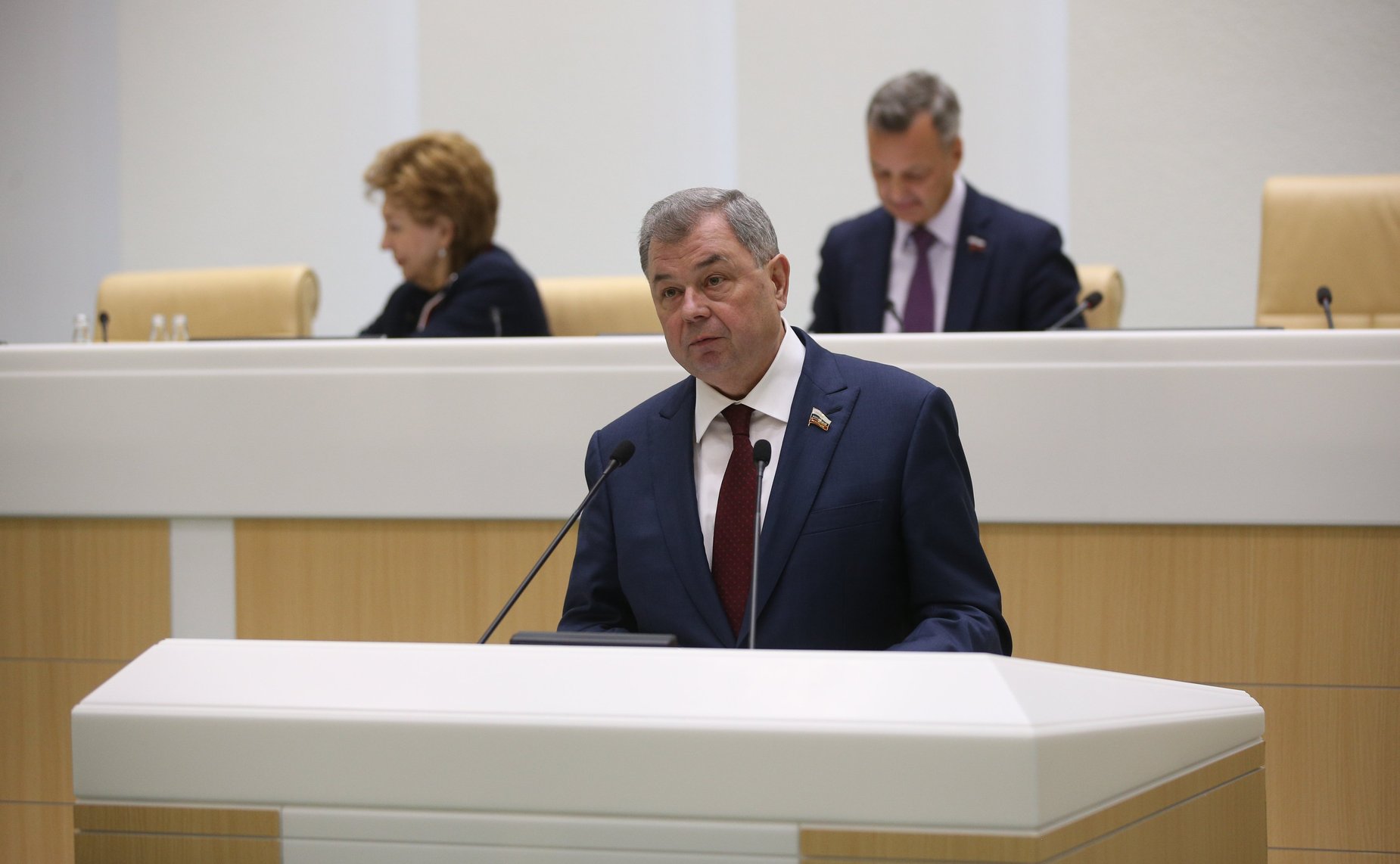 Анатолий Артамонов