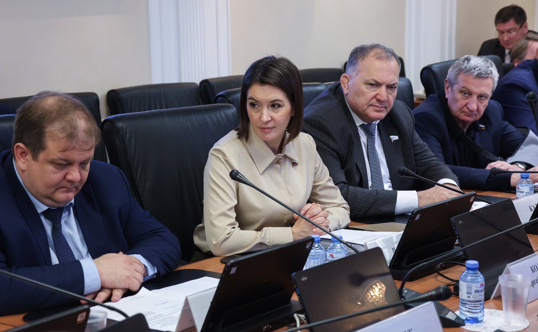 Круглый стол Комитета СФ по обороне и безопасности