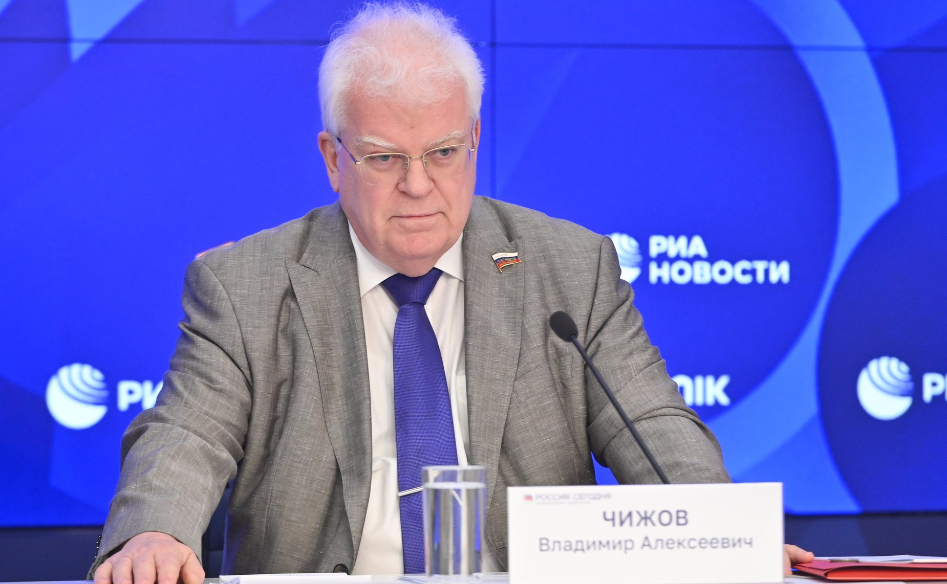 Первый заместитель председателя Комитета СФ по обороне и безопасности Владимир Чижов