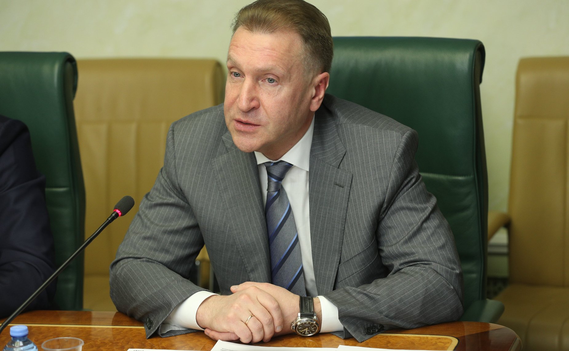 Игорь Шувалов